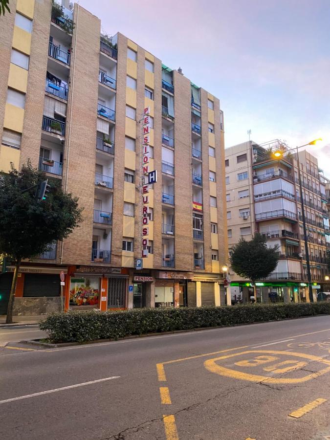 Pension Eurosol Granada Bagian luar foto